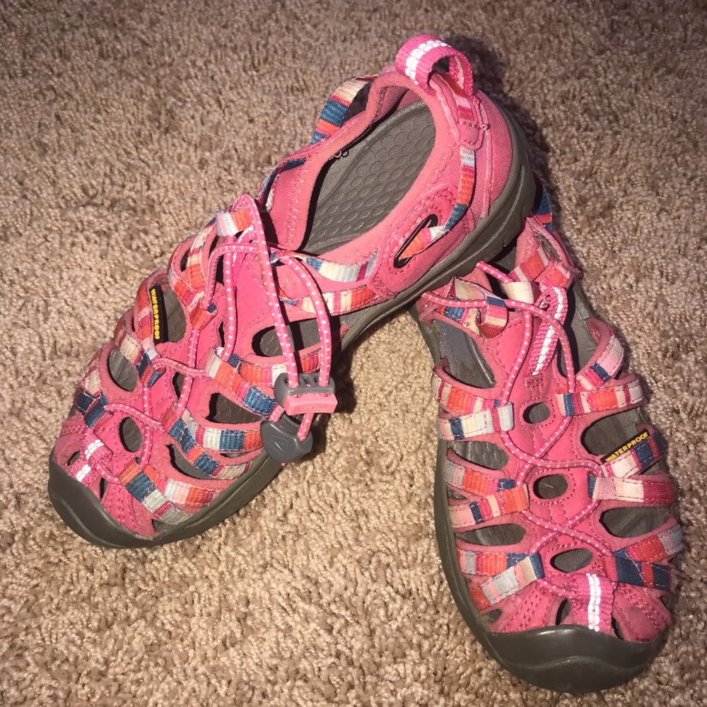 Keen Sandals girls size 1
